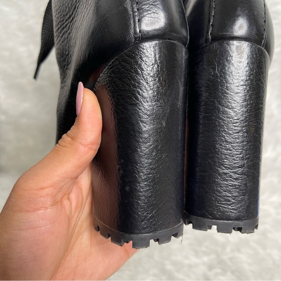 Schutz Zhara Lace-Up Boot in black size 5 - Picture 12 of 14